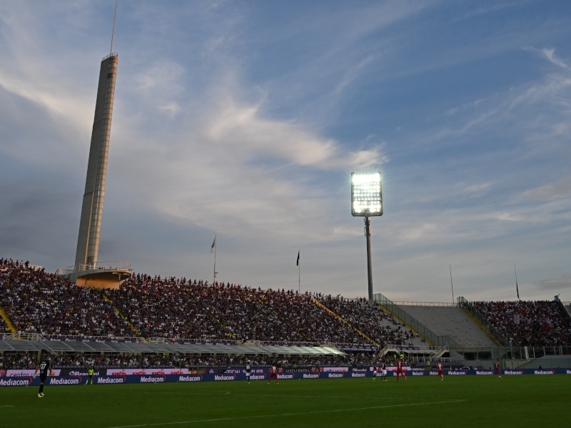   INVITO PER DUE PERSONE IN TRIBUNA VIP CON HOSPITALITY - FASCIA MEDIA 